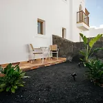 Villa Mayantigo By Casasblancas Yaiza (Lanzarote)