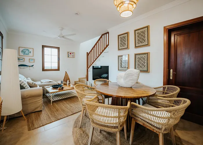 Villa Mayantigo By Casasblancas * 야이자