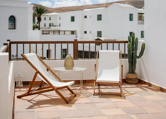 Villa Mayantigo By Casasblancas *