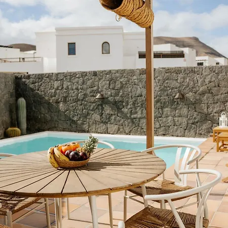Mayantigo By Casasblancas Yaiza (Lanzarote)